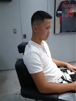 ショート メンズ INTRO SHIBUYA by Fi-Ne所属・💈メンズフェード 特化DAIYA💈のヘアスタイル