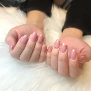 ネイル 塚本 梨央のネイルデザイン