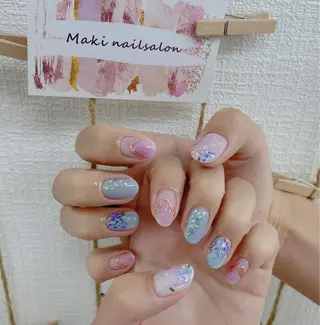 ネイル マキ ネイルサロンのネイルデザイン