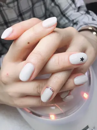 ネイル 石原 夕華のネイルデザイン