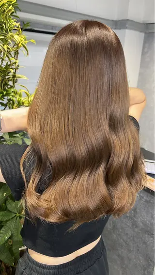 ミディアム カラー mimiiy梅田 中崎町ハイトーンのヘアスタイル