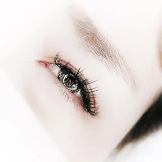 マツエク・マツパ 美容室アムノア所属・美容室 AMUNOAのマツエク・マツパデザイン