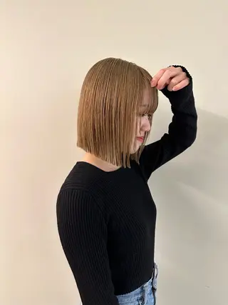 ショート ニワ/レイヤーカット /透明感カラー💎のヘアスタイル