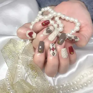 ネイル élu by Noriko 前原のネイルデザイン