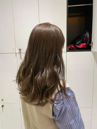 ミディアム カラー loely 💞miyuのヘアスタイル