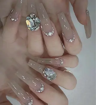 ネイル ☁️Yun nail Rin☁️のネイルデザイン