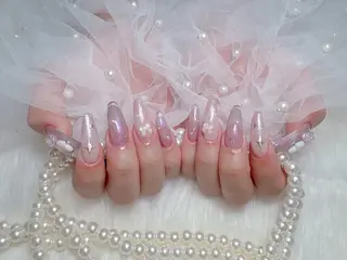 ネイル CHARIS yunaのネイルデザイン