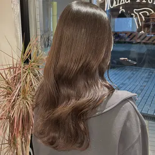 ロング mIyu/ナチュラル カラー/レイヤー🤎のヘアスタイル