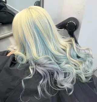 カラー 蔭山 ゆきなのヘアスタイル