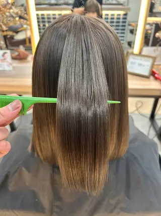 ミディアム 髪質改善／うる艶髪 🌙平松世麗のヘアスタイル