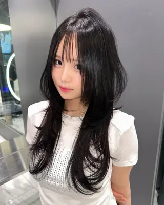 ロング カラー SALOWIN三軒茶屋店所属・🇰🇷韓国レイヤー の神様🇰🇷のヘアスタイル