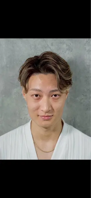 ミディアム パーマ ヒロ銀座名駅西口 長尾 匡起のヘアスタイル