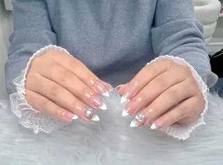 カラー O Ruby Nailのネイルデザイン