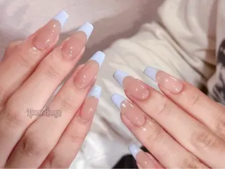 ネイル Dark Honey Kikiのネイルデザイン