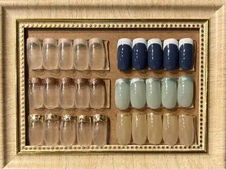 ネイル HENRIETTA NAILSALONのネイルデザイン