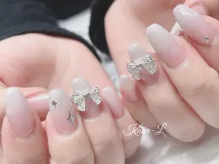 ネイル 芦辺 香奈のネイルデザイン