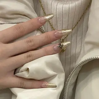 ネイル schon（スチョン）所属・Schon🫧 yuna🫧のネイルデザイン