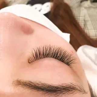 マツエク・マツパ レイフィールド北名古屋所属・レイフィールド 服部のマツエク・マツパデザイン