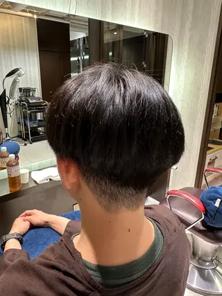 メンズ ブリーチ/艶カラー カノ🌼のヘアスタイル