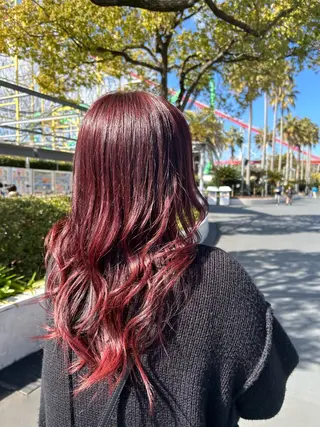 ロング シェリッシュノース所属・井坂 莉那子のヘアスタイル