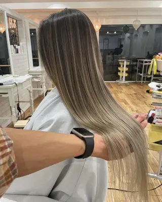 ロング カラー Tao所属・藤川 大智のヘアスタイル