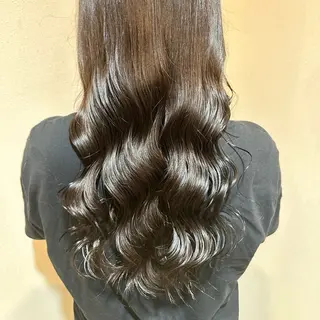 ロング カラー 野崎 桃実のヘアスタイル