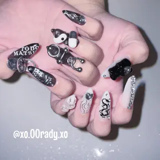 セミロング カラー メンズ キッズ ネイル マツエク・マツパ アイブロウ ⛓Miyu ⛓のネイルデザイン