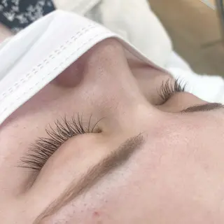 マツエク・マツパ 郡山駅前美容室 Hair Life Hana&Co (ヘアーライフハナコ)所属・MᗩïＫᗩ 郡山駅ua/マツパのマツエク・マツパデザイン