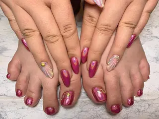 ネイル 菅野 愛花のネイルデザイン