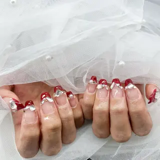 ネイル VIERU YURIのネイルデザイン