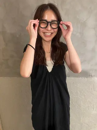 ロング カラー さの あやねのヘアスタイル