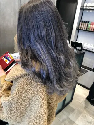 ロング カラー パーマ ヘアアレンジ 渡邊 桃香のヘアスタイル