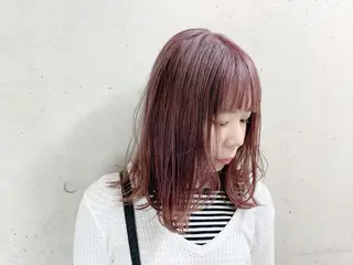 ミディアム カラー EMANON天神所属・Hitomi Ezakiのヘアスタイル