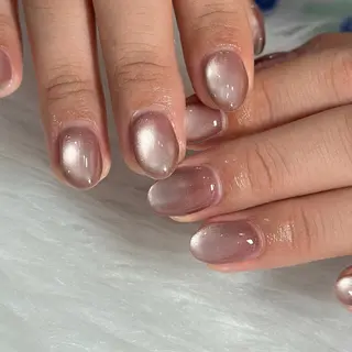 ネイル LAVISH nanamiのネイルデザイン
