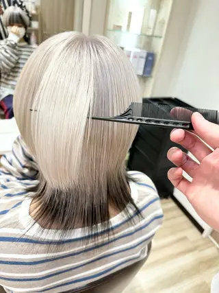 ミディアム カラー 🌈派手髪ハイトーン 🌈鈴木亮太🌈のヘアスタイル