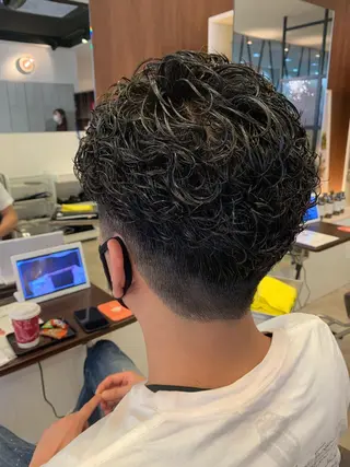 ショート メンズパーマ/難波/ 心斎橋　室園亮佑のヘアスタイル