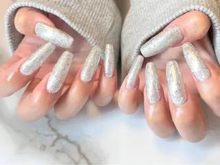 ロング ネイル ネイリスト シンのネイルデザイン