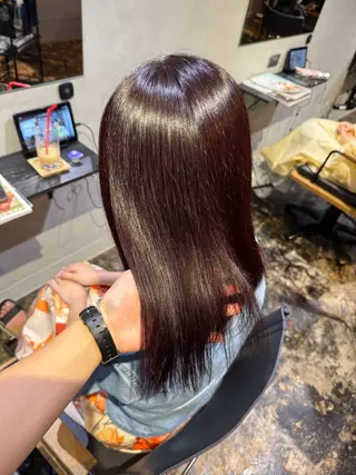 セミロング カラー 透明感カラー/パーマ 🌀アオノアユミのヘアスタイル