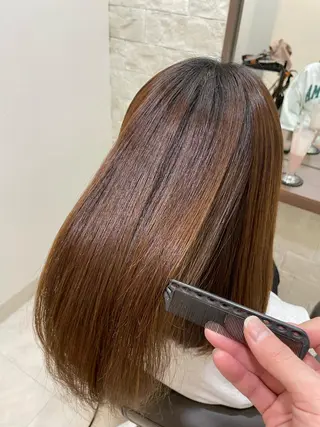 セミロング 佐々木 達也のヘアスタイル