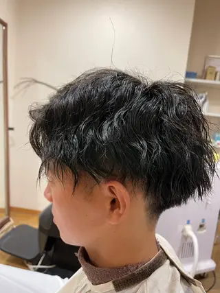ショート 山本 京介のヘアスタイル
