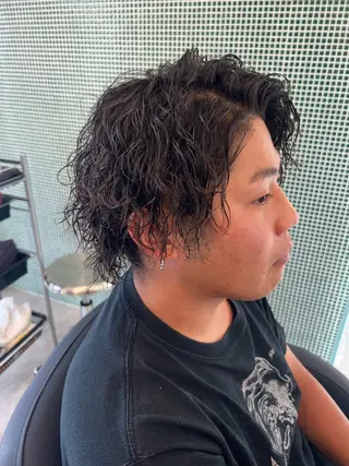 ミディアム パーマ メンズ Agu hair onyx所属・松本 康佑のヘアスタイル
