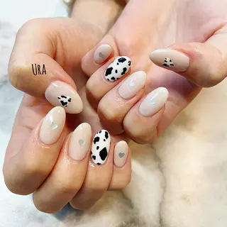 ネイル UrakoNail 《nail》のネイルデザイン