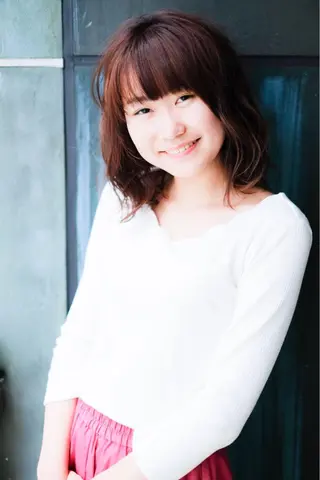 ミディアム 能登谷 きよのヘアスタイル