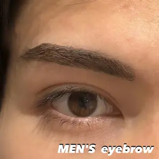 メンズ アイブロウ 鎗田 真優の眉毛・アイブロウイメージ
