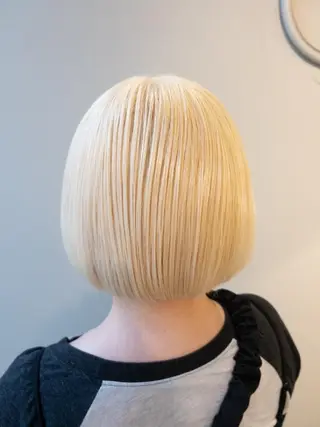 ショート カラー SOURCE 堺東のヘアスタイル