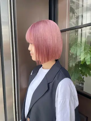 ミディアム momo 岡崎のヘアスタイル