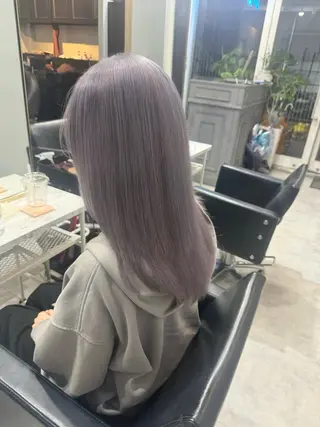 ロング 🩶ブリーチ/ レイヤー🩶フミカのヘアスタイル