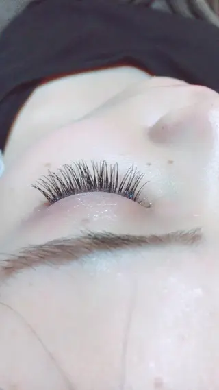 マツエク・マツパ 吉楽 菜々の眉毛・アイブロウイメージ