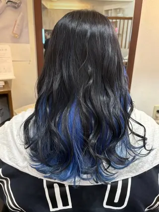 ロング MOLLASALON 浅香山店所属・MOLLA 辻のヘアスタイル