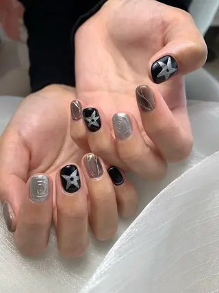 ネイル 自宅サロン鎌倉 KORONのネイルデザイン